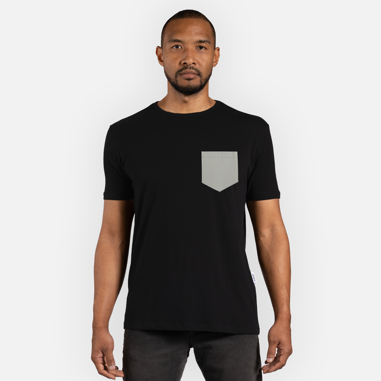 Pocket Tee Classic Hem - Blk/Sge